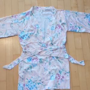 Pink floral robe